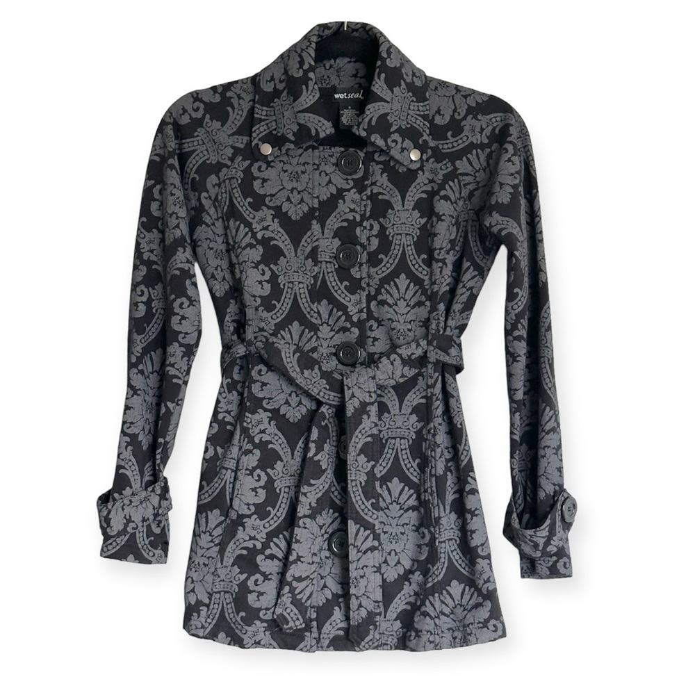 Wet Seal black damask sweatshirt jacket | size small